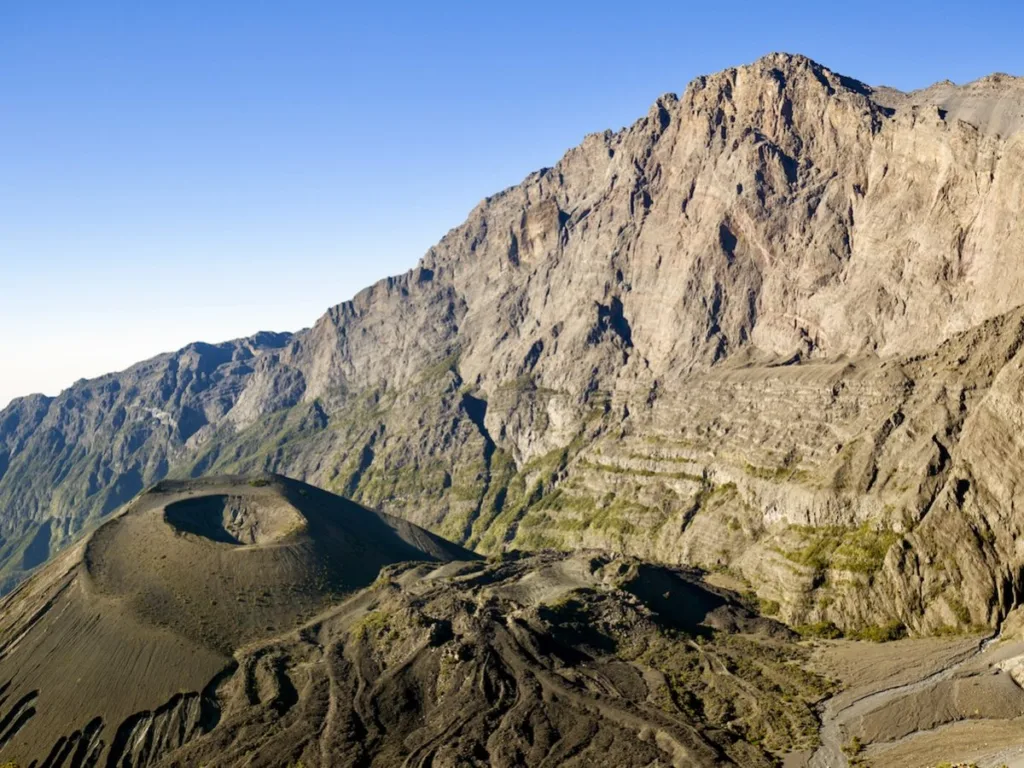 Climbing Mount Meru, Tanzania