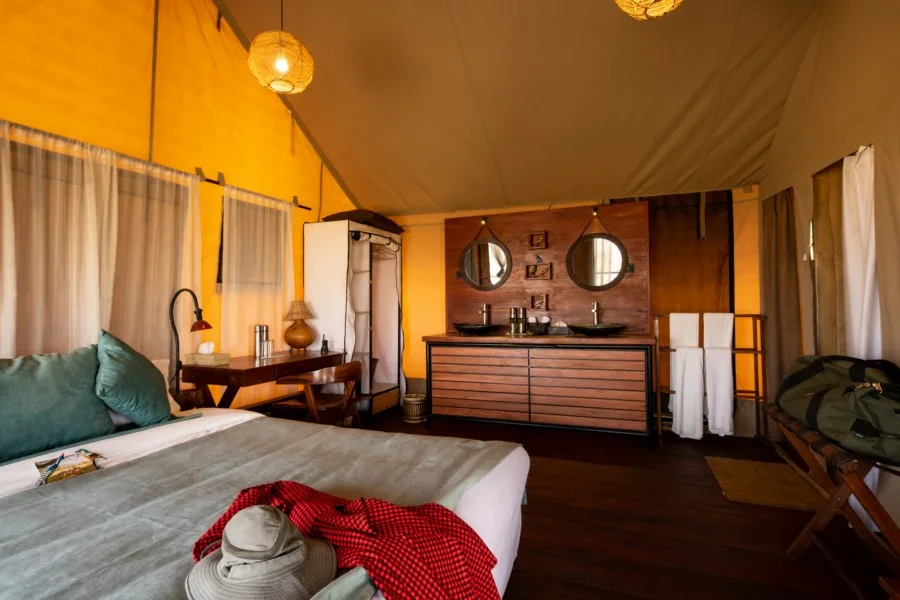 Nyikani Camp – Zentrale Serengeti - Tanzania Safari Experience