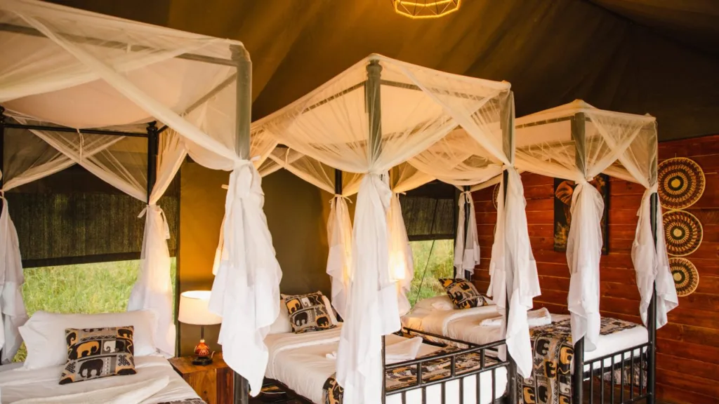 Luxury tent at Kenzan Serengeti Central Tented Camp in Serengeti National Park