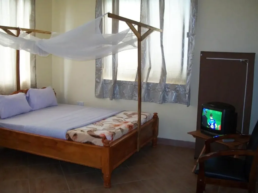 Fanaka Campsite & Lodge