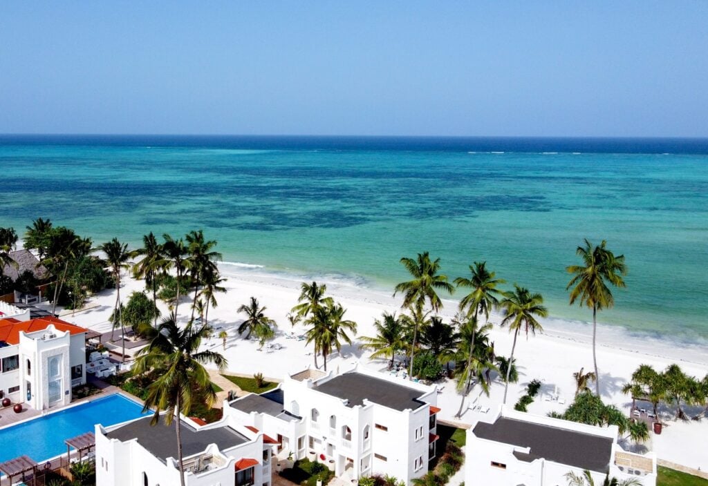 LUX Marijani, Zanzibar