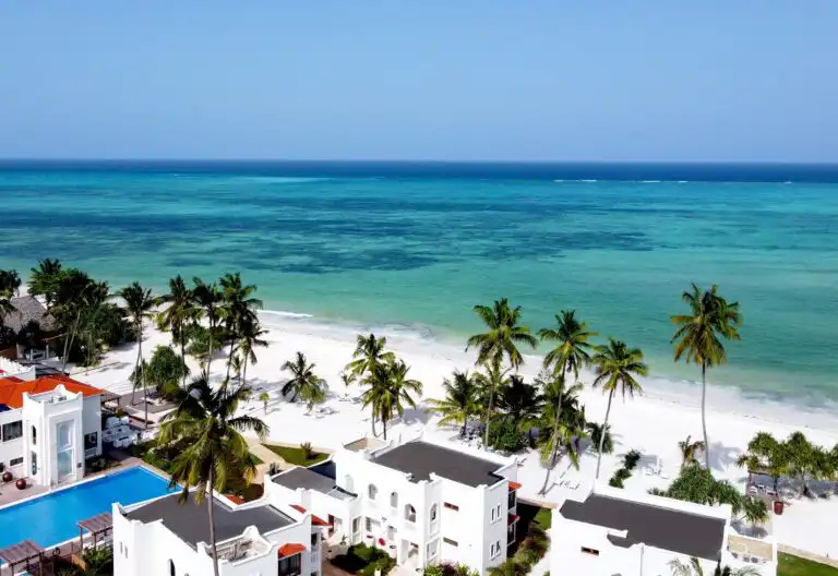 LUX Marijani, Zanzibar