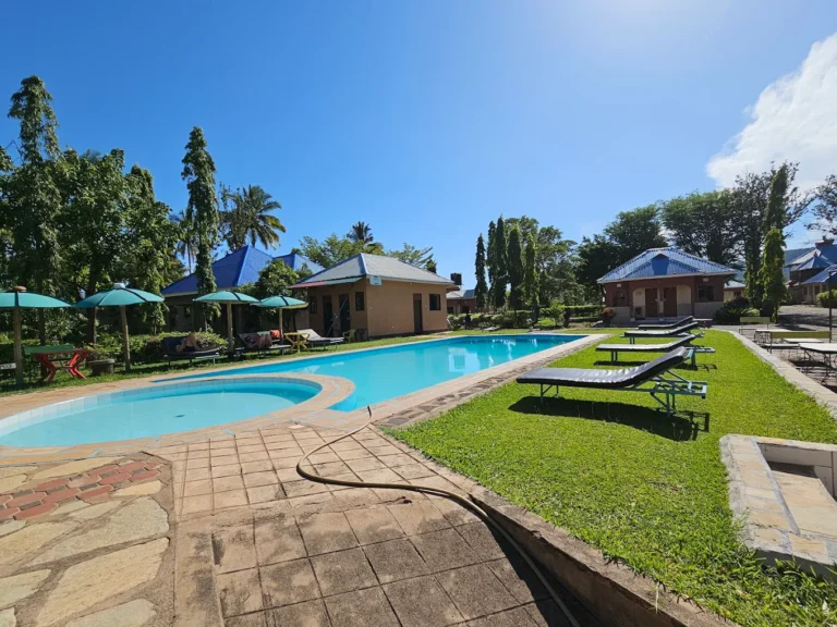 Fanaka Campsite & Lodge