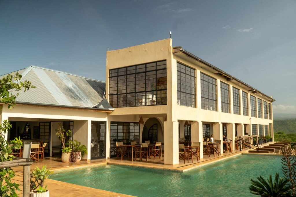 Manyara Best View Lodge - Tanzania Safari Experience