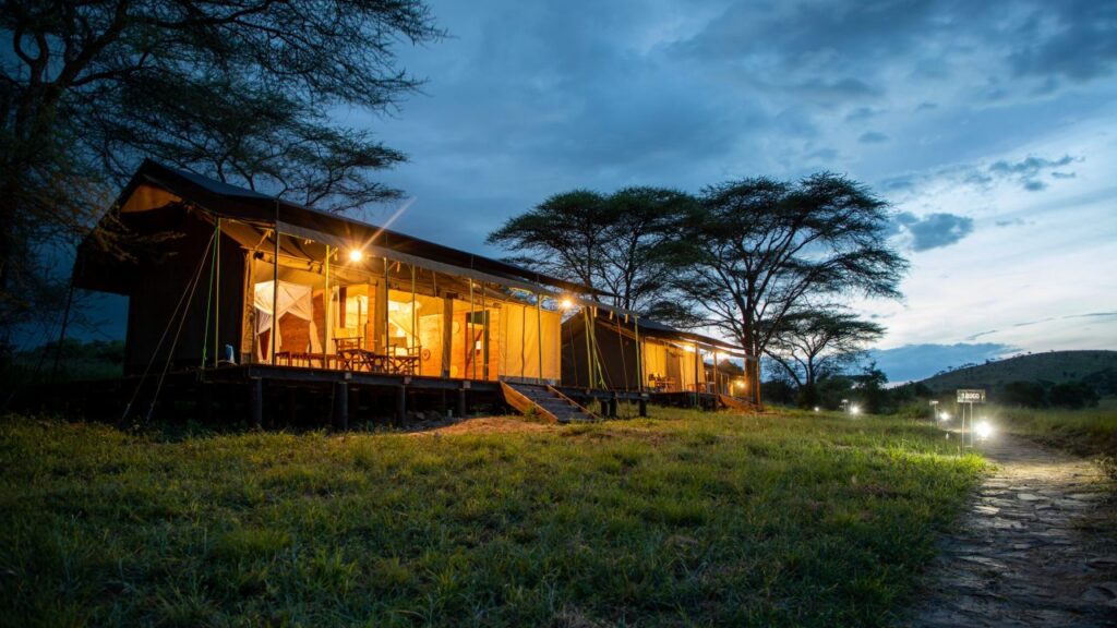 Kenzan Mara Tented Camp - Kogatende - Northern Serengeti