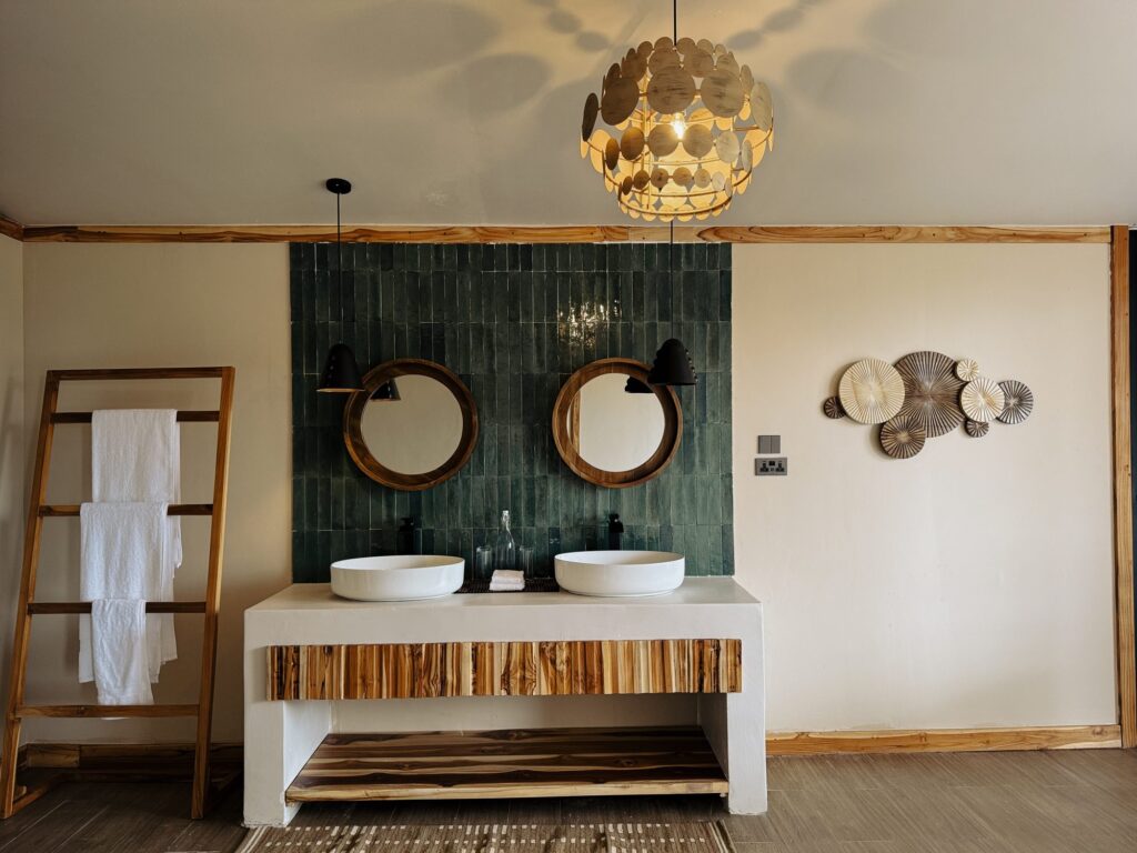 Elephants Lair Camp Tarangire